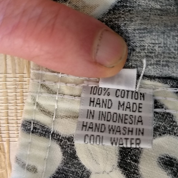 Shorts - Picture 5 of 5